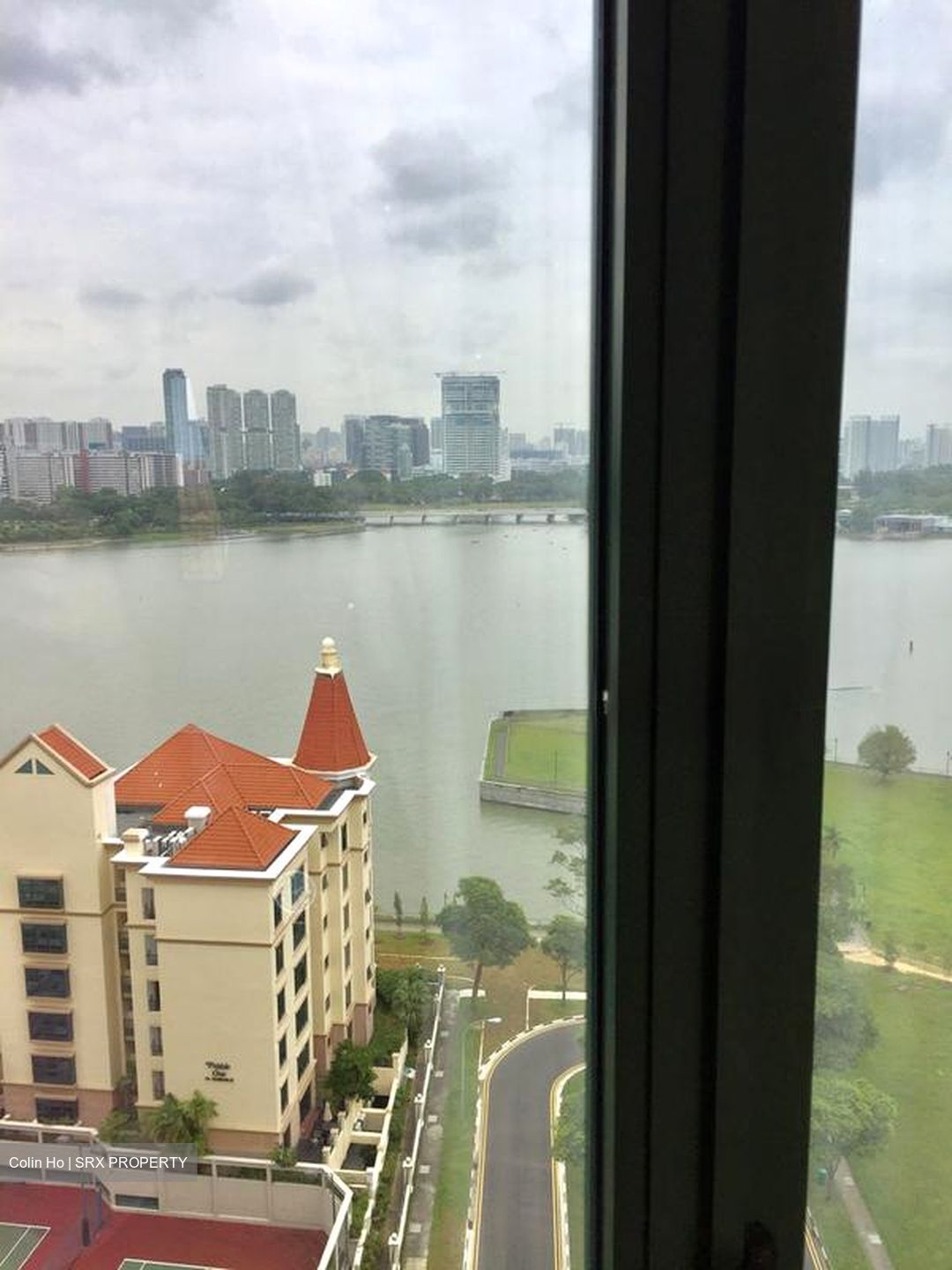 Pebble Bay (D15), Condominium #499043071